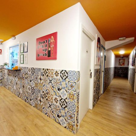 Arc House Barcelona Hostel Εξωτερικό φωτογραφία