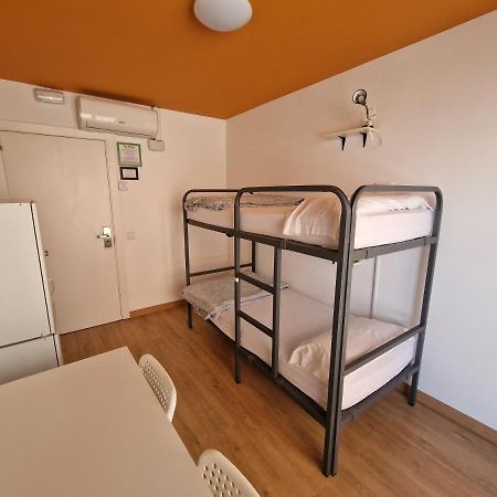 Arc House Barcelona Hostel Εξωτερικό φωτογραφία