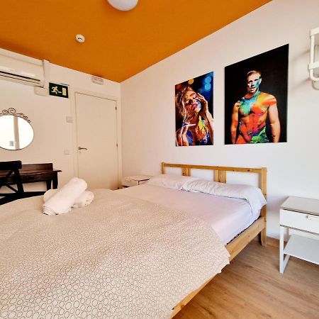 Arc House Barcelona Hostel Εξωτερικό φωτογραφία