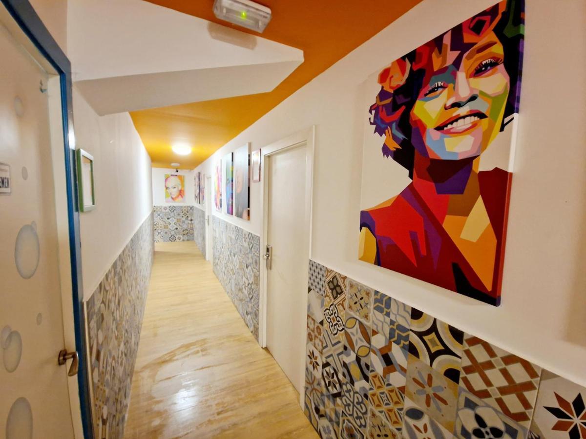 Arc House Barcelona Hostel Εξωτερικό φωτογραφία