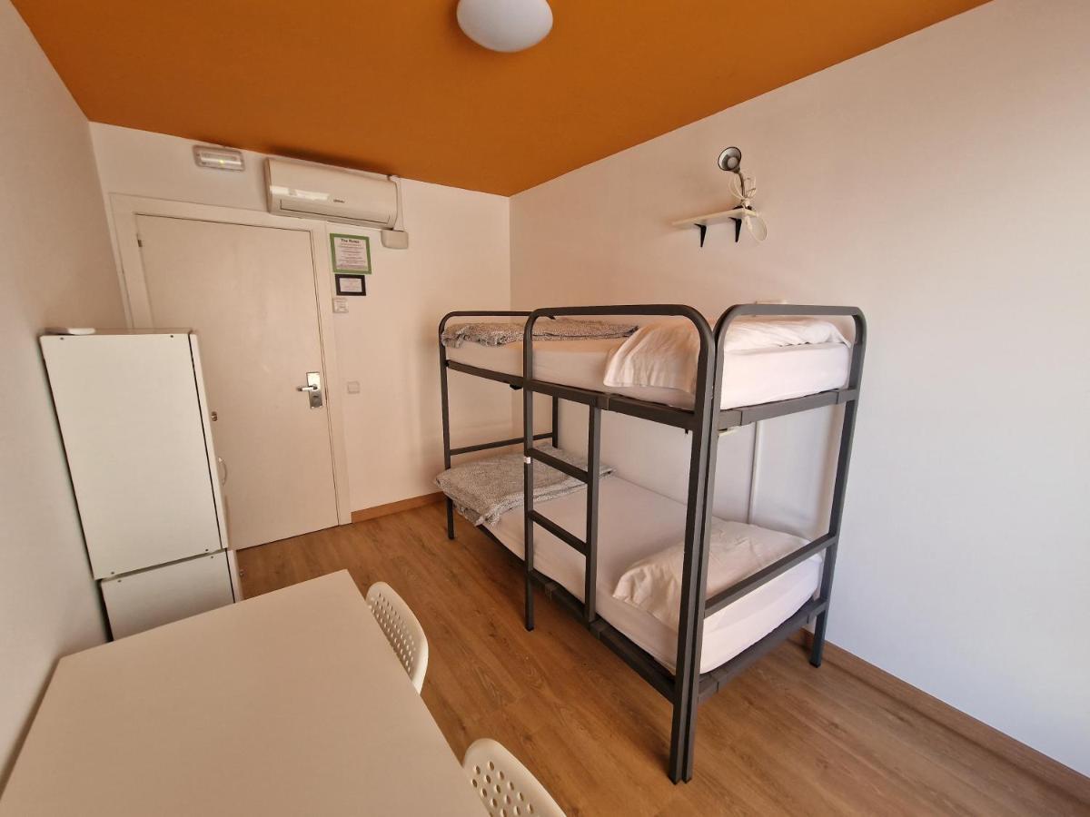 Arc House Barcelona Hostel Εξωτερικό φωτογραφία