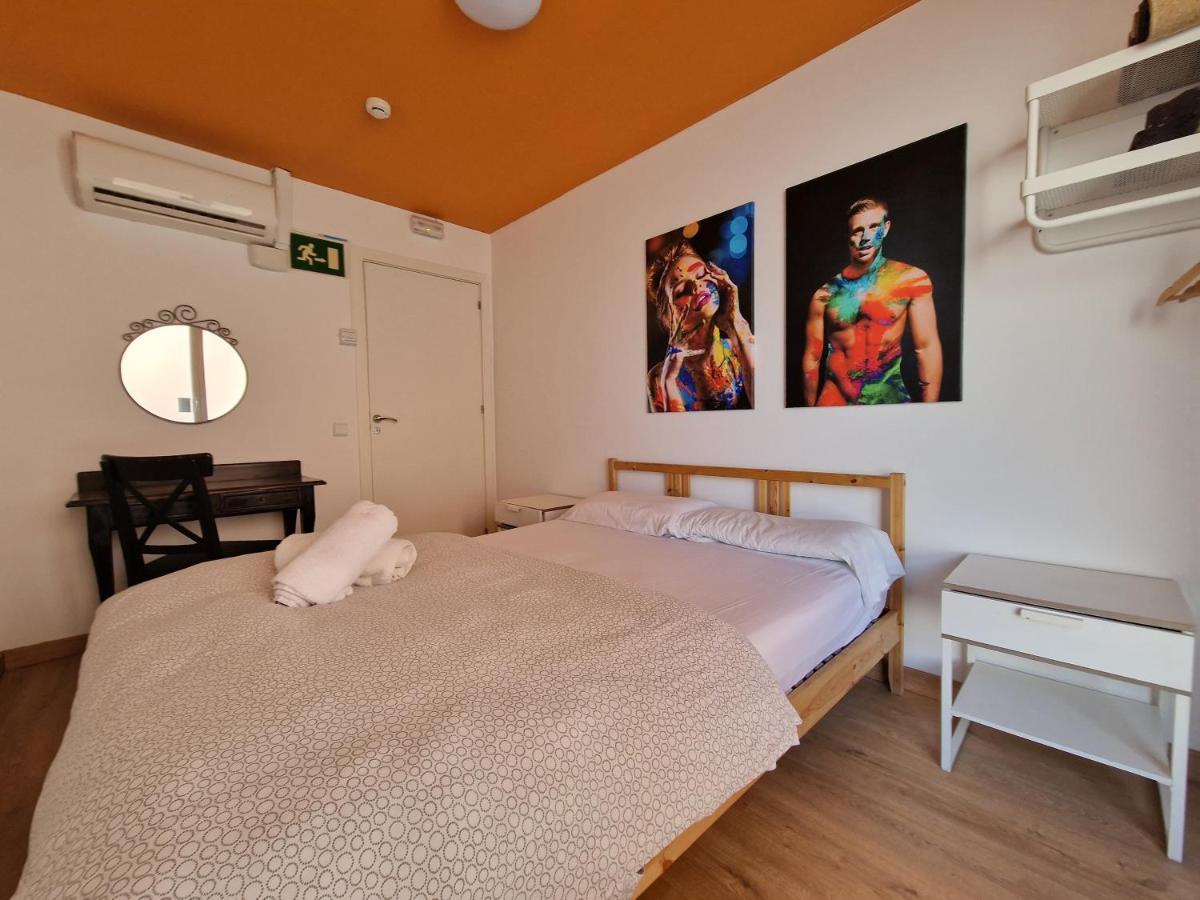 Arc House Barcelona Hostel Εξωτερικό φωτογραφία