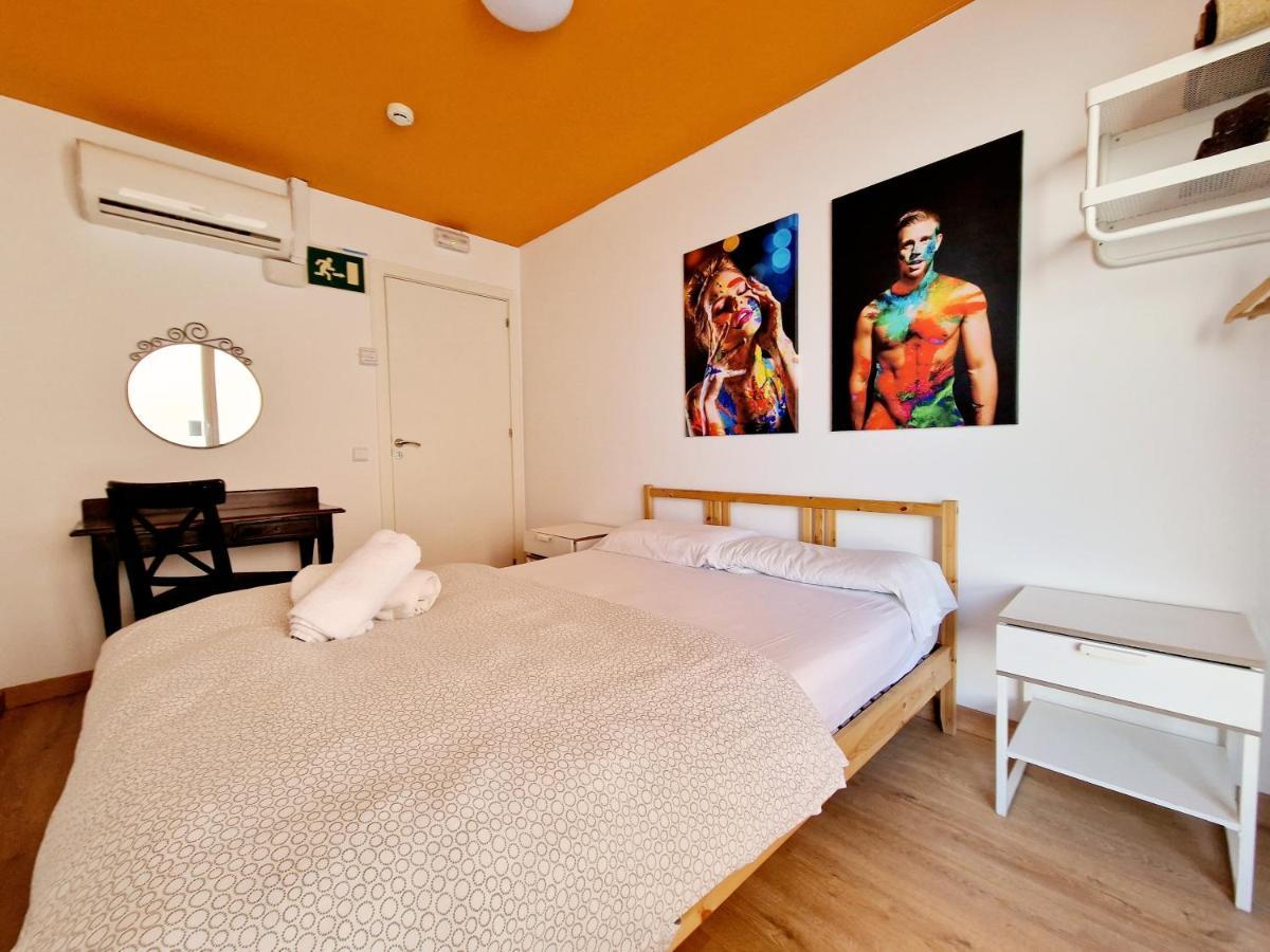 Arc House Barcelona Hostel Εξωτερικό φωτογραφία