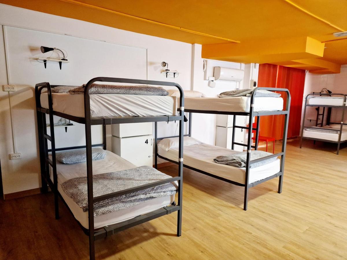 Arc House Barcelona Hostel Εξωτερικό φωτογραφία