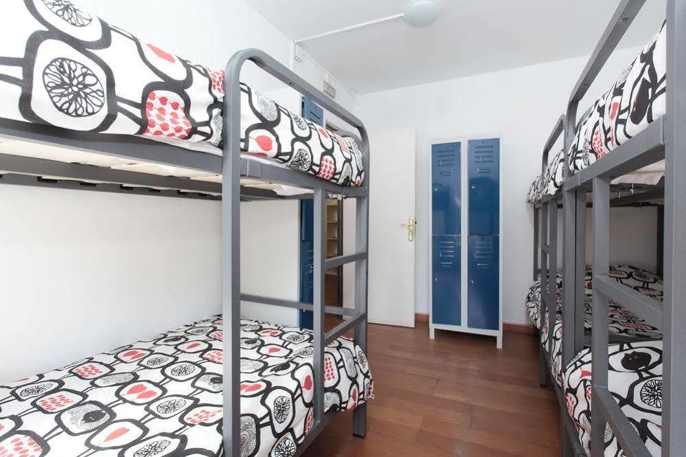 Arc House Barcelona Hostel Εξωτερικό φωτογραφία